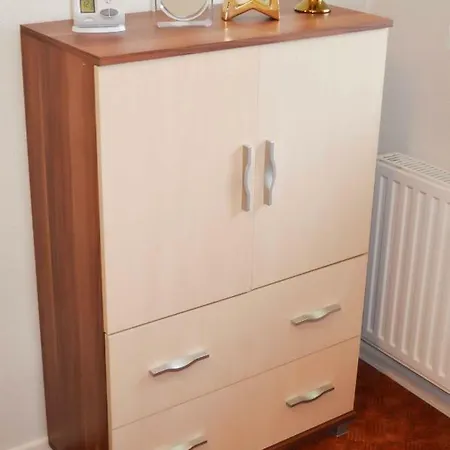 Apartmanhaz * Hévíz